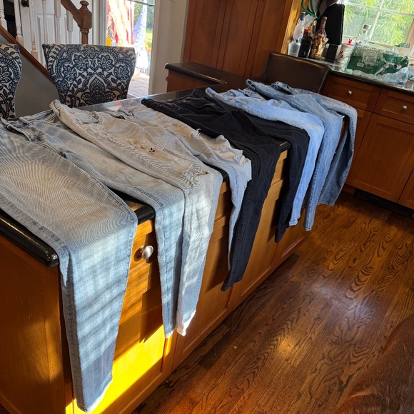 5 pairs  Men's jeans- Abercrombie and AE - Picture 2 of 16